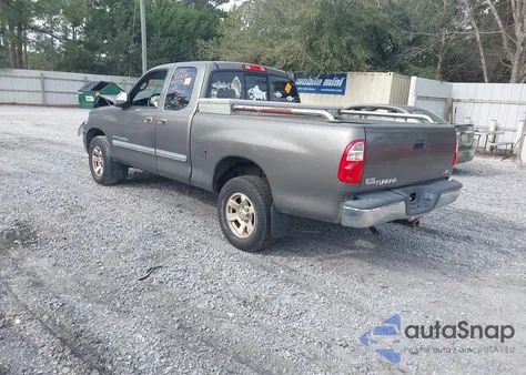 2005 Toyota Tundra Sr5 V8 z USA, uszkodzony, nr VIN 5TBRT341X5S460895